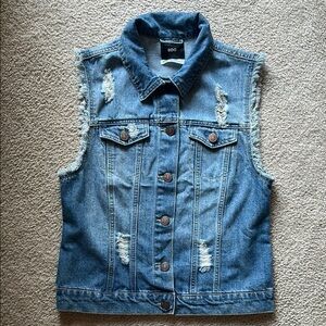 BDG Distressed Denim Vest Size Medium